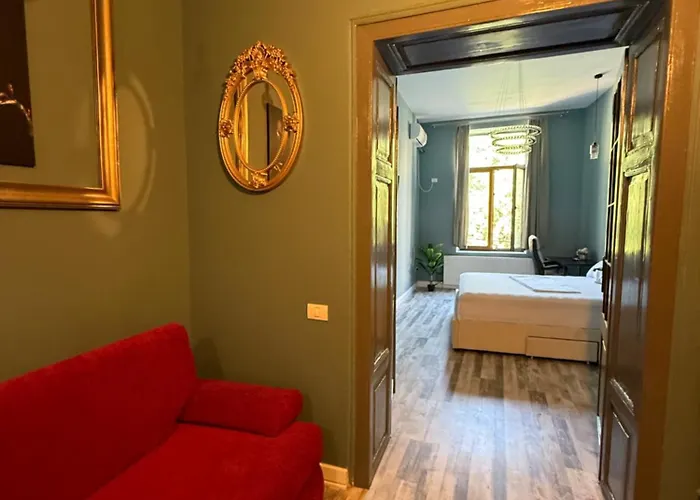 Laya Old Town Blue *